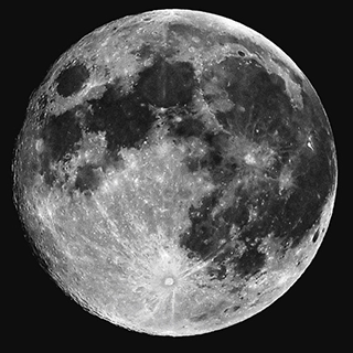 Close up image of full moon.